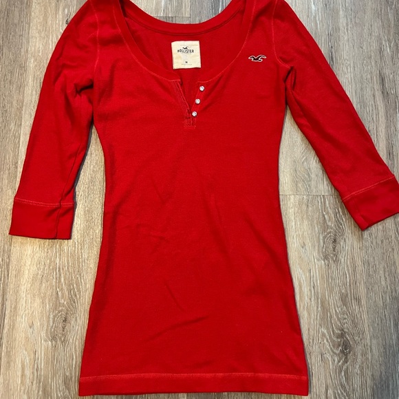 Hollister Shirt - Picture 1 of 2